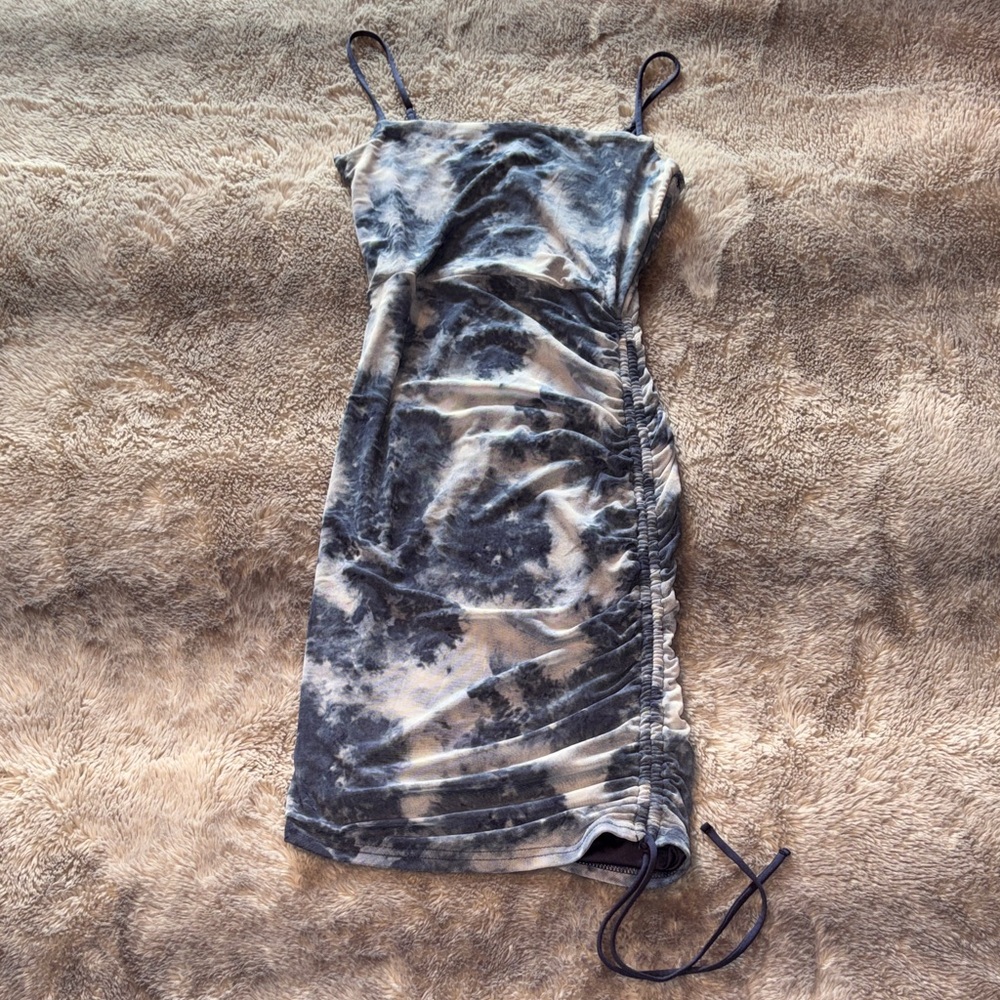 Windsor Blue & White Ruched Tie-Dye Dress ☁️